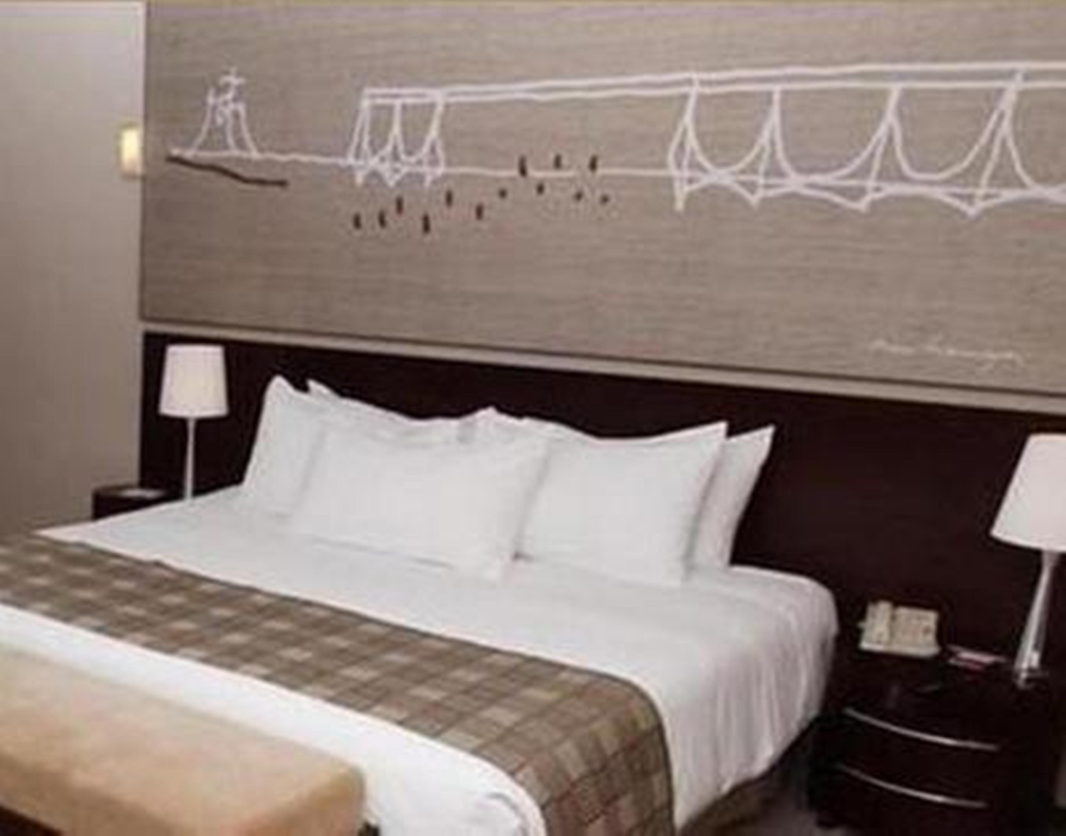 로열 튤립 브라질리아 알보라다 호텔 외부 사진 A bedroom at the hotel